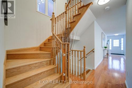 21 Westcliffe Crescent, Richmond Hill, ON - Indoor Photo Showing Other Room
