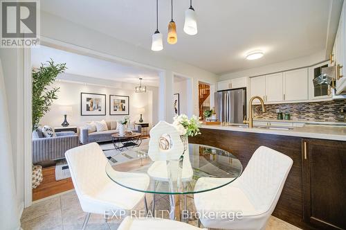 21 Westcliffe Crescent, Richmond Hill, ON - Indoor Photo Showing Dining Room