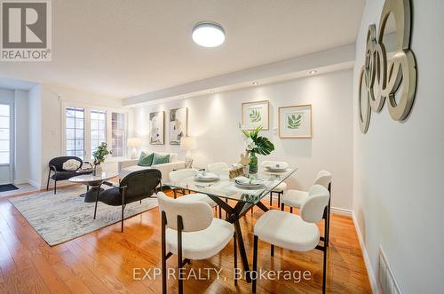 21 Westcliffe Crescent, Richmond Hill, ON - Indoor Photo Showing Dining Room