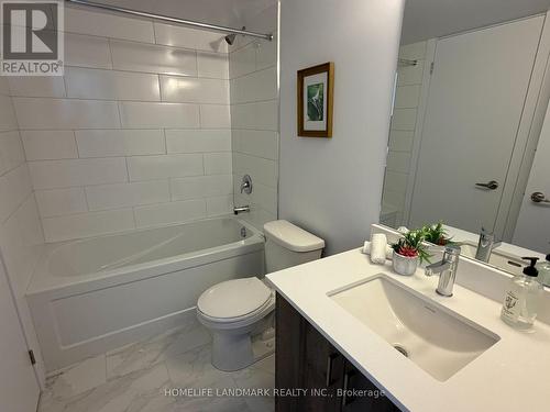 209 - 3 Bancroft Lane, Richmond Hill, ON - Indoor Photo Showing Bathroom