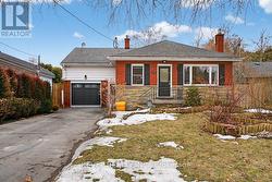 399 PEPPER DRIVE  Burlington, ON L7R 3E1