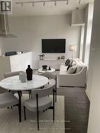 301 - 1496 QUEEN STREET W  Toronto, ON M6K 1M4