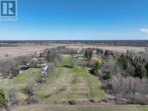 373 Darby Road, Welland (Cooks Mills), ON - Indoor