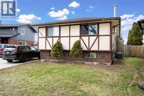 9606 Avery Lane, Windsor, ON - Outdoor