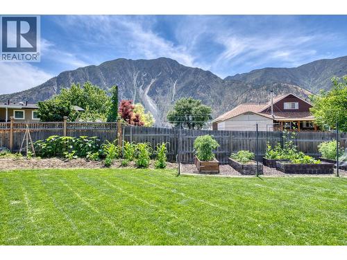 617 2Nd Avenue, Keremeos, BC - Outdoor