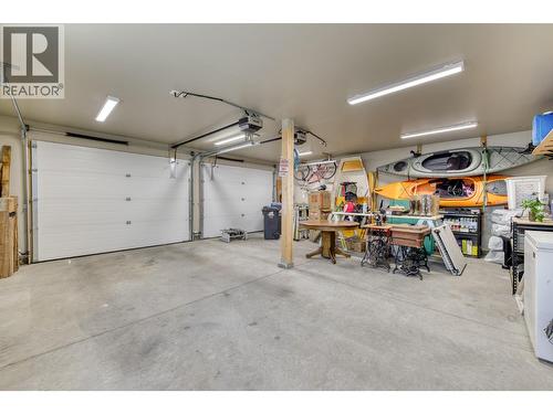 617 2Nd Avenue, Keremeos, BC - Indoor Photo Showing Garage