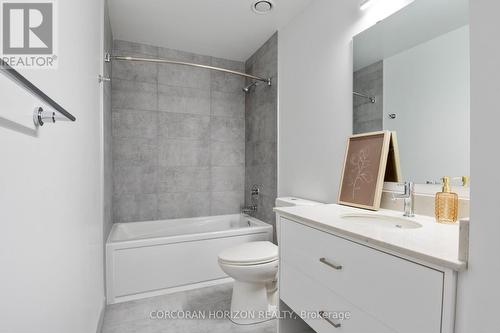 1905 - 50 Grand Avenue S, Cambridge, ON - Indoor Photo Showing Bathroom