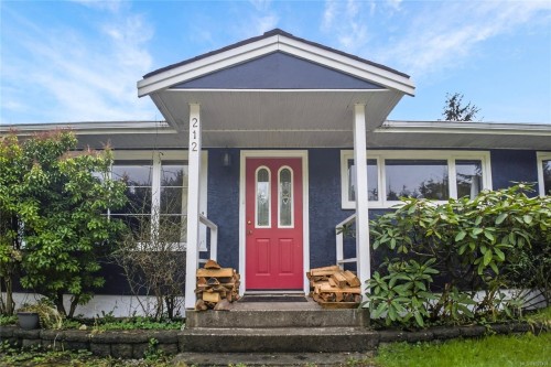 212 Albion Cres, Ucluelet, BC 