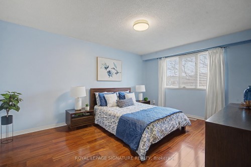4317 Sugarbush Road, Mississauga, ON - Indoor Photo Showing Bedroom