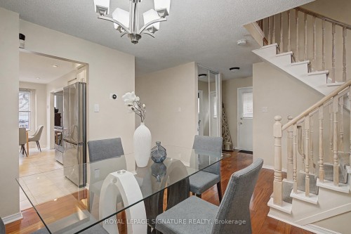 4317 Sugarbush Road, Mississauga, ON - Indoor