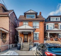 Unit 2-61 Rusholme Park Crescent  Toronto, ON M6J 2E1