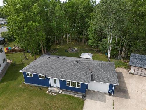 30 Devonshire Ave, Pinawa, MB 