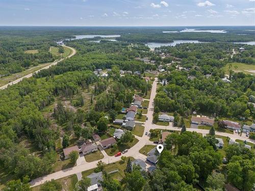 30 Devonshire Ave, Pinawa, MB 