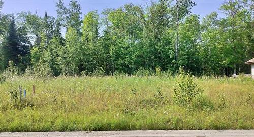 24 Amherst Dr, Pinawa, MB 