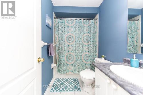 28 Oakins Lane, Ajax, ON - Indoor Photo Showing Bathroom