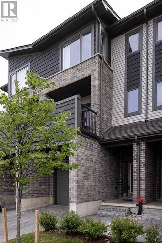 2144 MEADOWGATE BOULEVARD S  London South, ON N6M 0H5