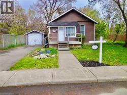 7 NORTH PARK Avenue Hamilton, ON L8M 7G7