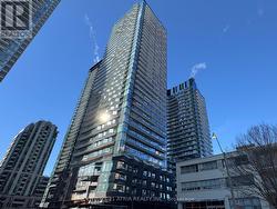2304 - 110 BROADWAY AVENUE  Toronto, ON M4P 1V7
