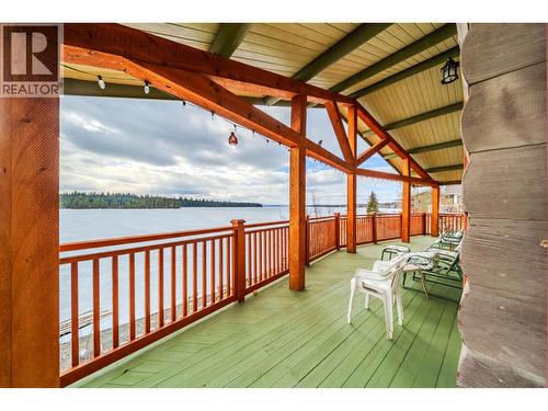 6410 Fox Crescent, Green Lake, BC - Outdoor With Body Of Water With Exterior
