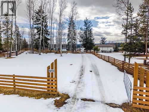 6410 Fox Crescent, Green Lake, BC - Outdoor