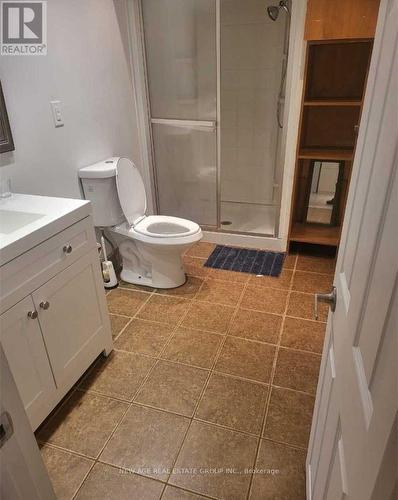 467 Limeridge Road W, Hamilton, ON - Indoor Photo Showing Bathroom