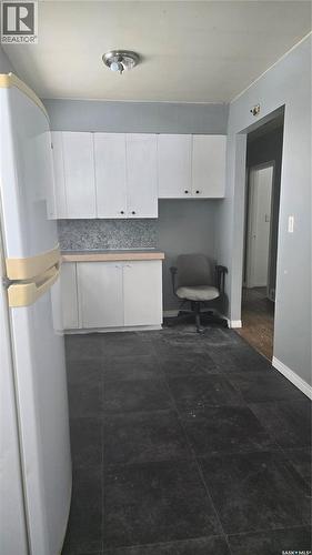 713 Prospect Avenue, Oxbow, SK - Indoor Photo Showing Kitchen