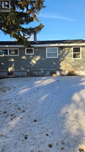 713 Prospect Avenue, Oxbow, SK - Outdoor