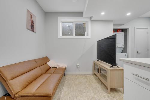 10104  122 Ave Nw, Edmonton, AB - Indoor