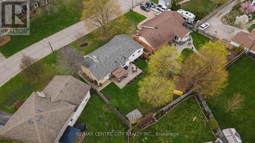 8 Parkview Drive, St. Thomas, ON -  With View