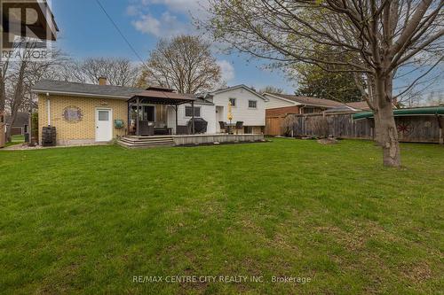 8 Parkview Drive, St. Thomas, ON - Outdoor With Deck Patio Veranda