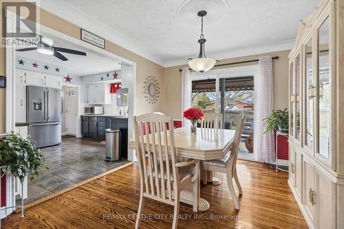 8 Parkview Drive, St. Thomas, ON - Indoor Photo Showing Dining Room