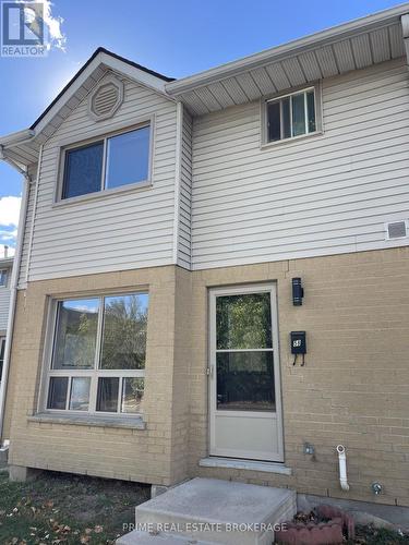58 - 35 WATERMAN AVENUE  London South (South R), ON N6C 5T8