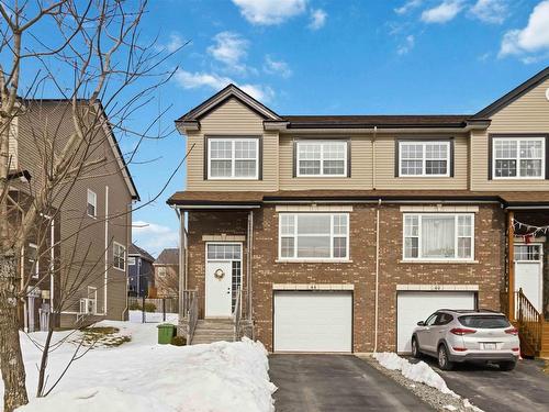 44 Morningfield Lane, Dartmouth, NS 