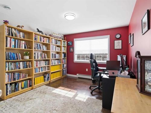 44 Morningfield Lane, Dartmouth, NS 