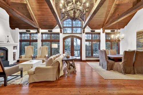 Living Room - 1015 Ch. Cochrane, Mont-Tremblant, QC - Indoor With Fireplace