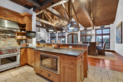 Kitchen - 1015 Ch. Cochrane, Mont-Tremblant, QC - Indoor Photo Showing Other Room