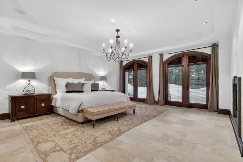 Master Bedroom - 1015 Ch. Cochrane, Mont-Tremblant, QC - Indoor Photo Showing Bedroom