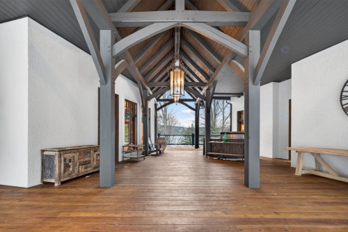 Entry - 1015 Ch. Cochrane, Mont-Tremblant, QC - Indoor Photo Showing Other Room