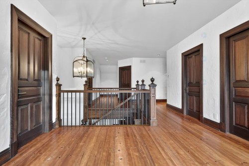 Passageway - 1015 Ch. Cochrane, Mont-Tremblant, QC - Indoor Photo Showing Other Room