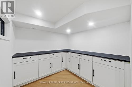 590 Barton Street E, Hamilton, ON 