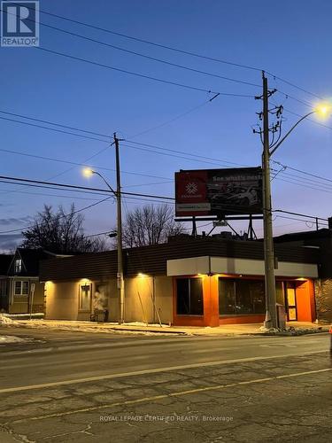 590 Barton Street E, Hamilton, ON 