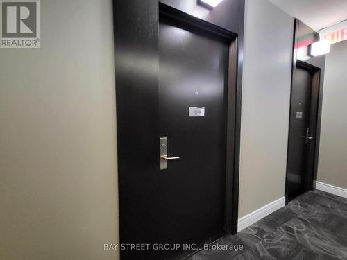 3608 - 50 Absolute Avenue, Mississauga, ON - Indoor Photo Showing Other Room