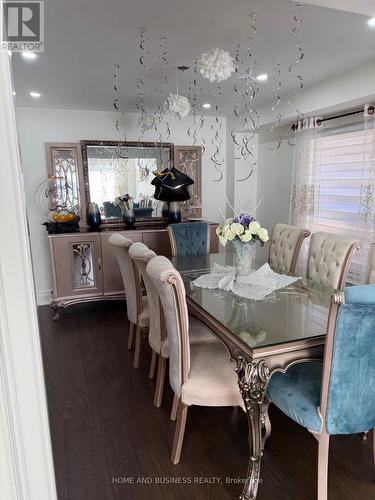 5807 Cornell Crescent, Mississauga, ON - Indoor Photo Showing Dining Room