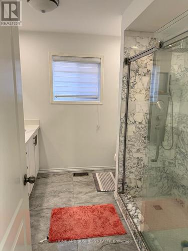5807 Cornell Crescent, Mississauga, ON - Indoor Photo Showing Bathroom