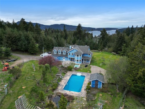 488 Mckercher Rd, Mayne Island, BC 