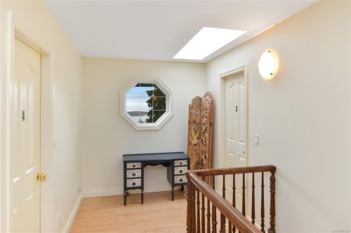 488 Mckercher Rd, Mayne Island, BC 