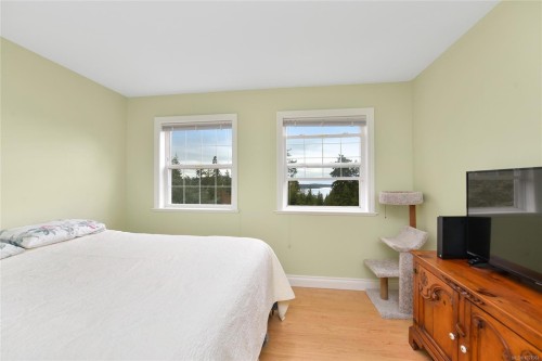 488 Mckercher Rd, Mayne Island, BC 