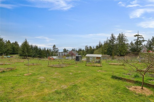 488 Mckercher Rd, Mayne Island, BC 