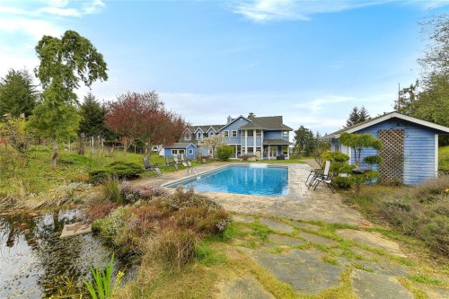 488 Mckercher Rd, Mayne Island, BC 