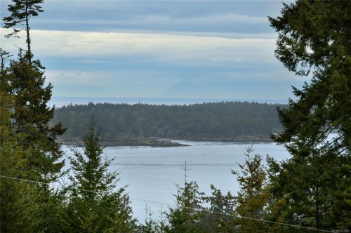 488 Mckercher Rd, Mayne Island, BC 